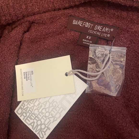 Barefoot Dreams NWT Circle Cardi in Rosewood - Picture 4 of 5